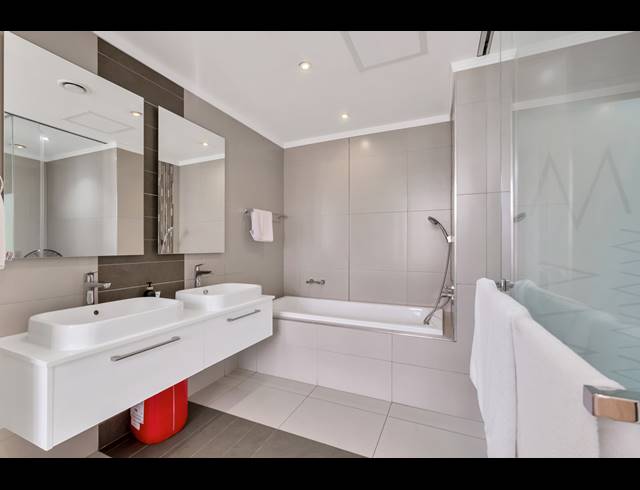 2 BEDROOM APARTMENT FOR SALE IN MORNINGSIDE